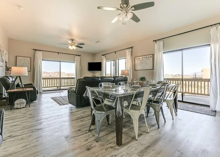 4 Mi To Powell: Retreat W/ Game Room! Holiday home