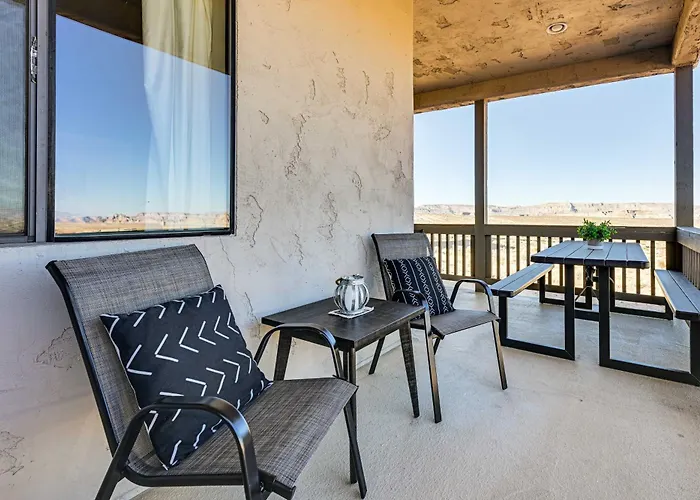 4 Mi To Powell: Retreat W/ Game Room!